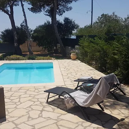 Ponderosa Kefalonia * Lixouri