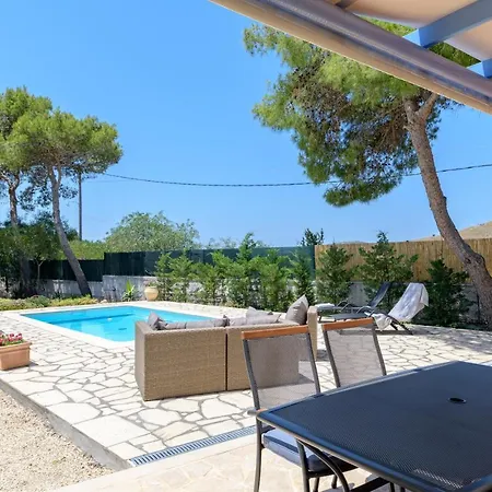 Ponderosa Kefalonia 里科索翁