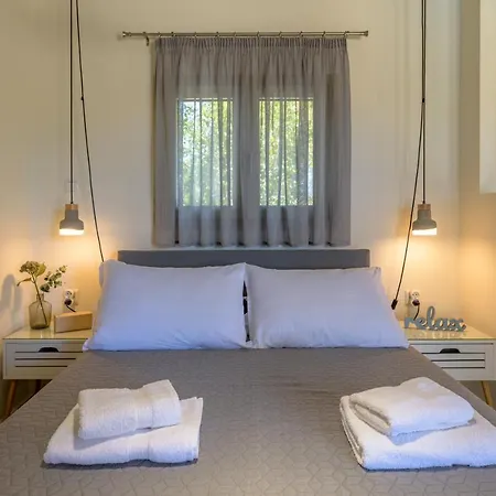 Ponderosa Kefalonia Villa Lixouri