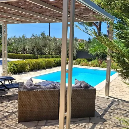 Ponderosa Kefalonia Villa Lixouri