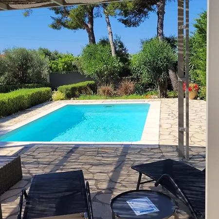 Villa Ponderosa Kefalonia *
