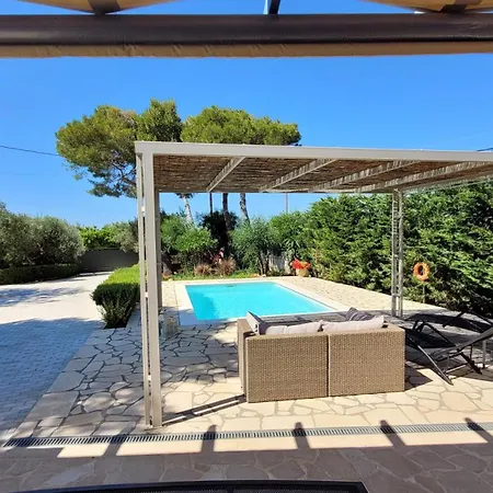 Ponderosa Kefalonia Villa