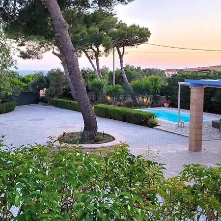 Ponderosa Kefalonia Villa Lixouri