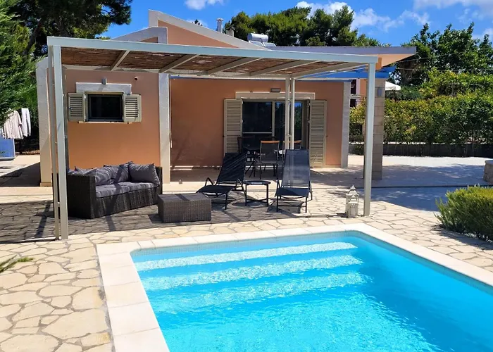 Ponderosa Kefalonia Lixouri