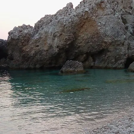 Ponderosa Kefalonia