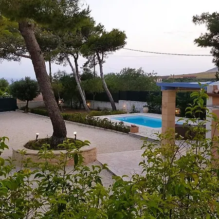 Villa Ponderosa Kefalonia *